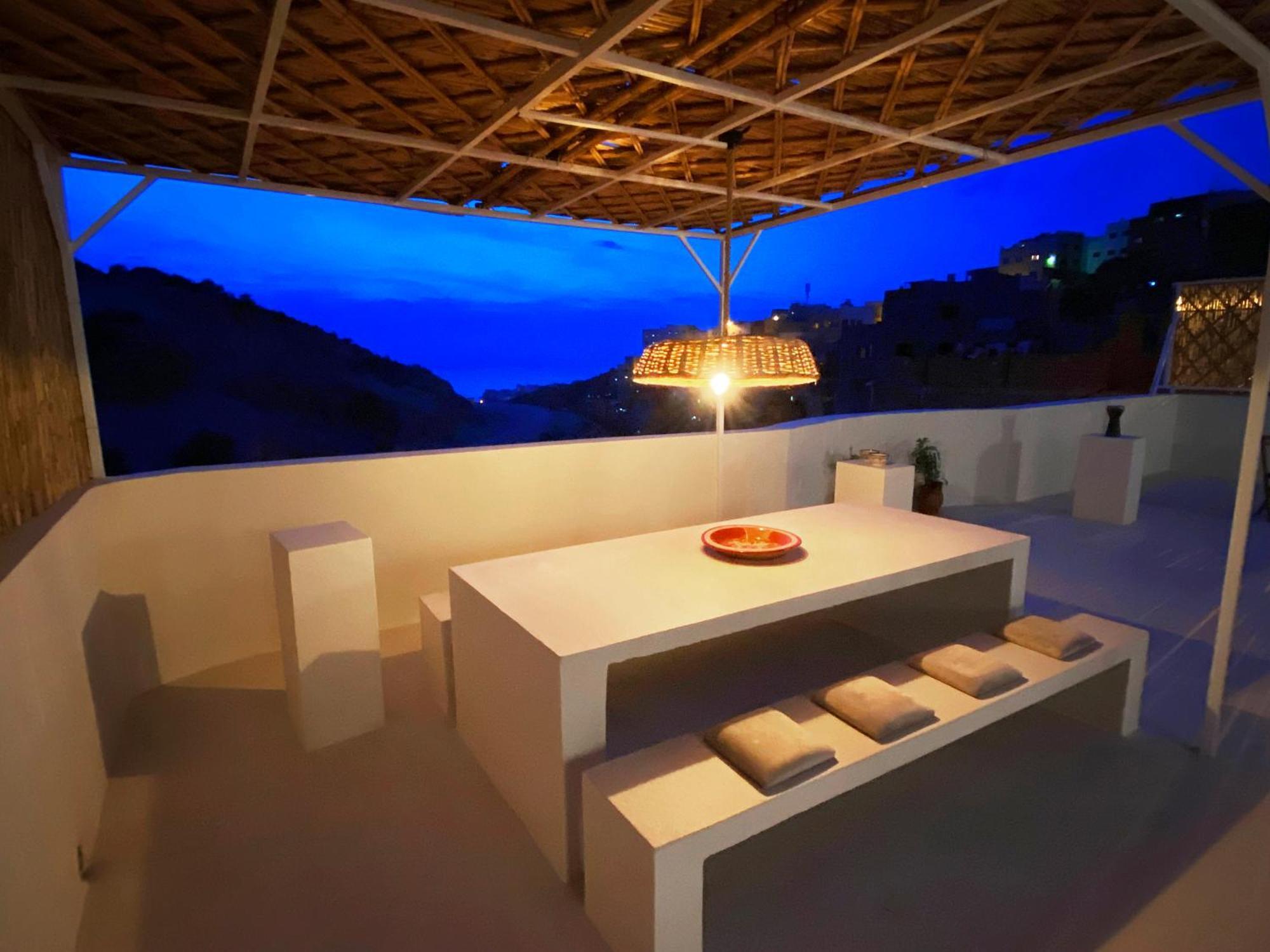 Al Hoceïma Entire House With Private Rooftop מראה חיצוני תמונה