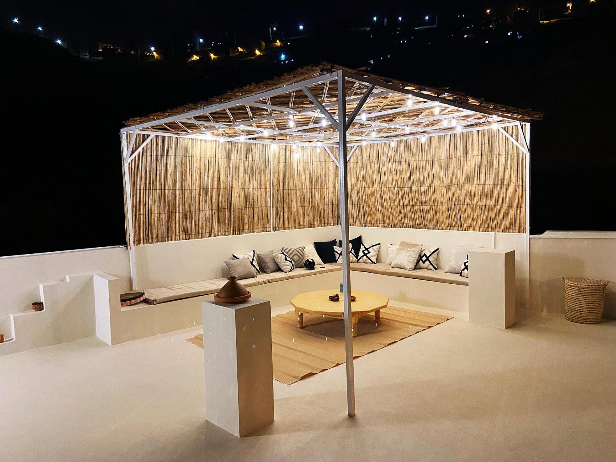 Al Hoceïma Entire House With Private Rooftop מראה חיצוני תמונה