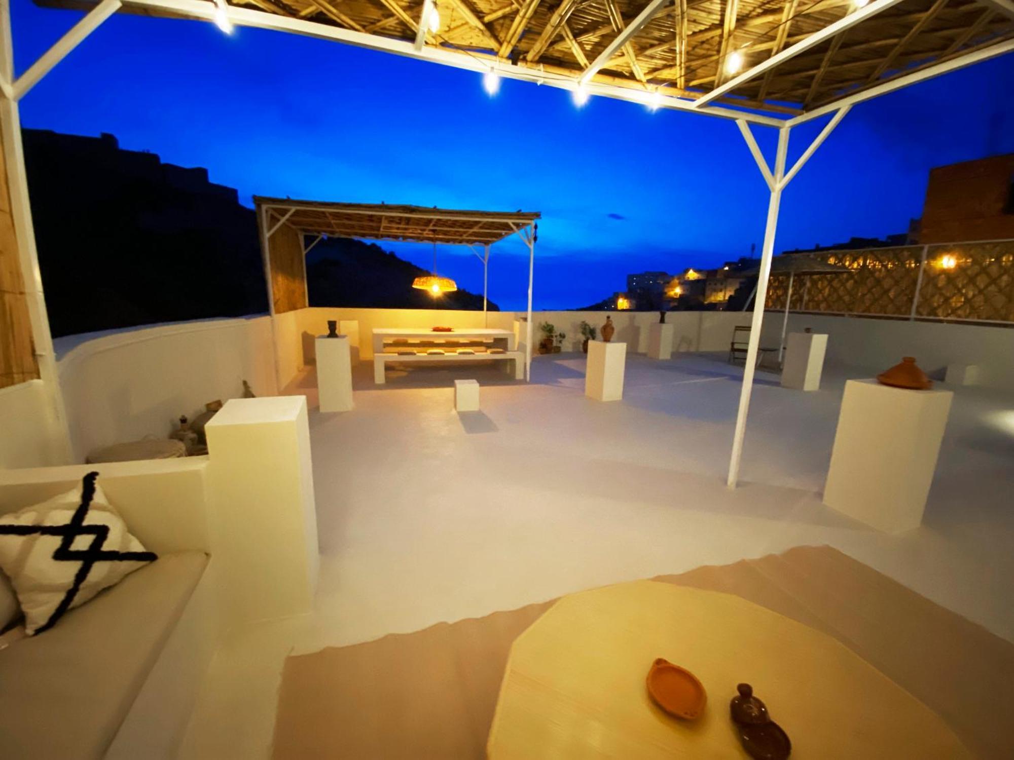 Al Hoceïma Entire House With Private Rooftop מראה חיצוני תמונה